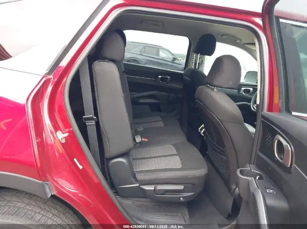 5XYRGDLC5NG078453 2022 KIA SORENTO - Image 8
