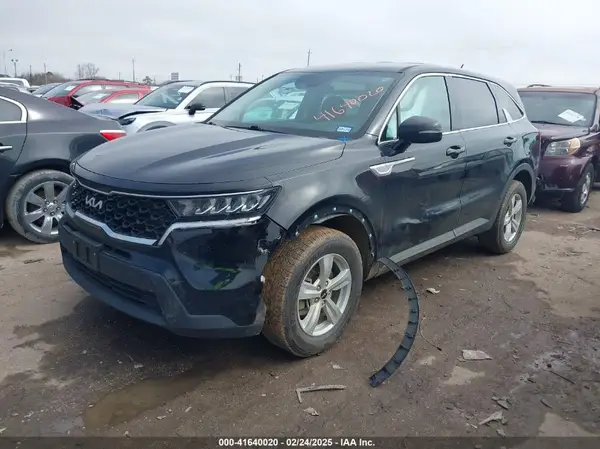 5XYRGDLC5NG106820 2022 KIA SORENTO - Image 2