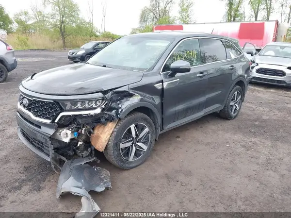 5XYRGDLC6MG068111 2021 KIA SORENTO - Image 2