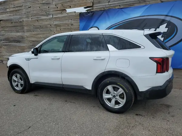 5XYRGDLC6NG080860 2022 KIA SORENTO - Image 2