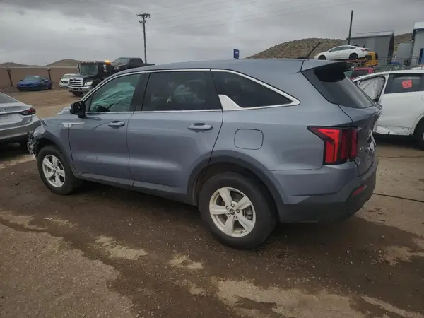 5XYRGDLC6NG100315 2022 KIA SORENTO - Image 2