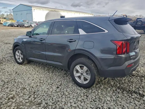 5XYRGDLC6PG250654 2023 KIA SORENTO - Image 2