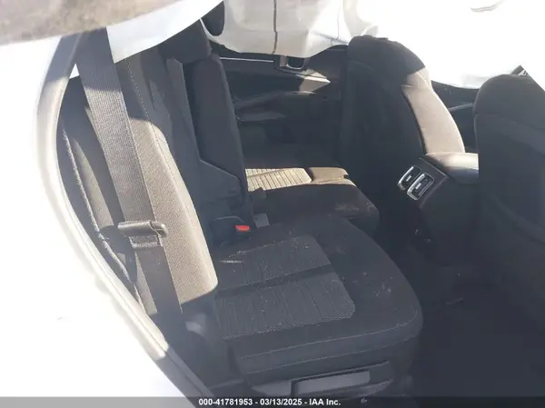5XYRGDLC7NG148891 2022 KIA SORENTO - Image 8