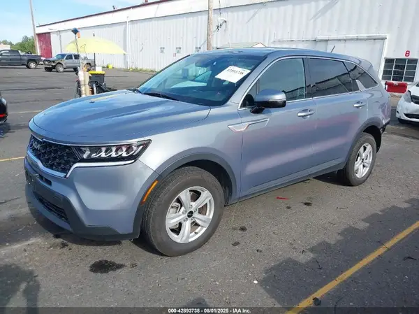 5XYRGDLC7PG168609 2023 KIA SORENTO - Image 2