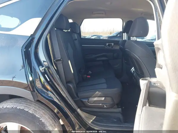 5XYRGDLC7PG202984 2023 KIA SORENTO - Image 8