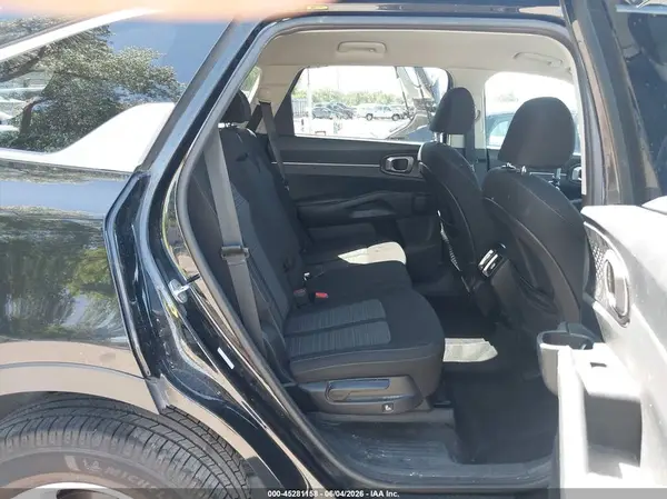 5XYRGDLC8MG018746 2021 KIA SORENTO - Image 8