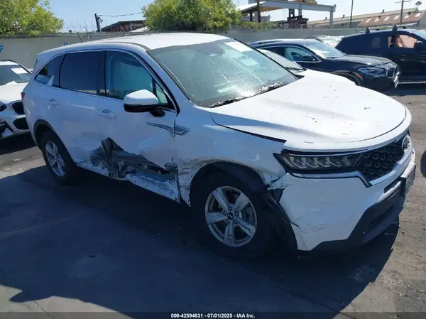 5XYRGDLC8MG044280 2021 KIA SORENTO - Image 1