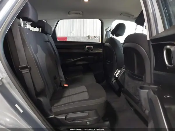 5XYRGDLC8NG117455 2022 KIA SORENTO - Image 8