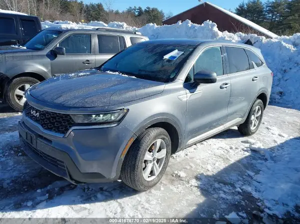 5XYRGDLC8PG211550 2023 KIA SORENTO - Image 2