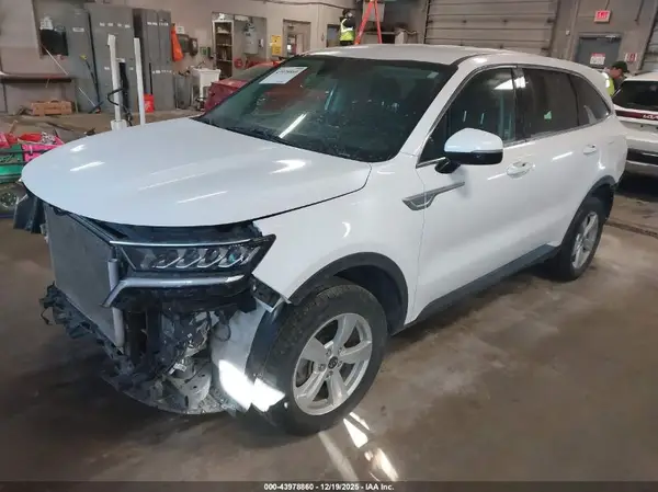 5XYRGDLC9MG039380 2021 KIA SORENTO - Image 2