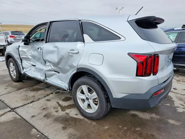 5XYRGDLC9NG113463 2022 KIA SORENTO - Image 2