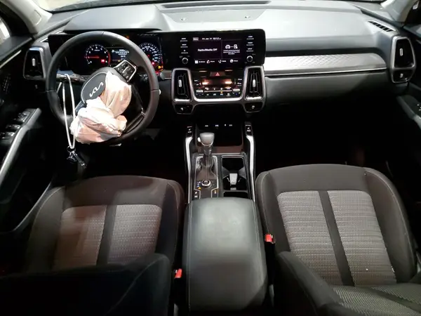 5XYRGDLC9PG188022 2023 KIA SORENTO - Image 8
