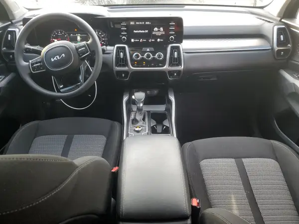 5XYRGDLC9PG192961 2023 KIA SORENTO - Image 8
