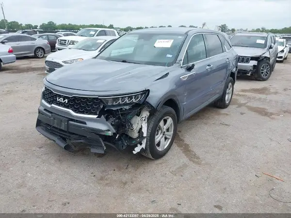 5XYRGDLC9PG196833 2023 KIA SORENTO - Image 2