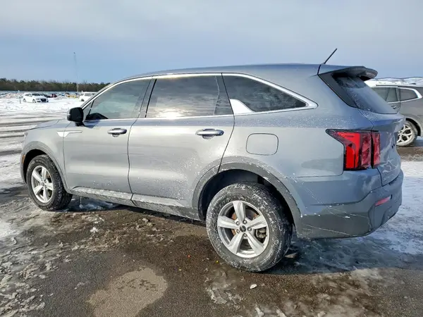 5XYRGDLC9PG210391 2023 KIA SORENTO - Image 2