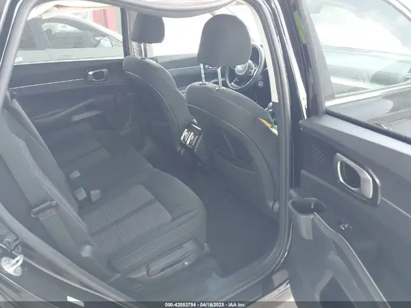 5XYRGDLCXMG018117 2021 KIA SORENTO - Image 8