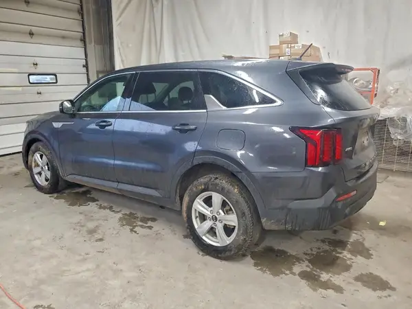 5XYRGDLCXMG039579 2021 KIA SORENTO - Image 2