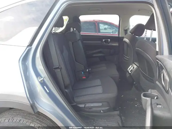5XYRGDLCXPG174095 2023 KIA SORENTO - Image 8
