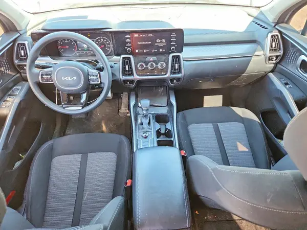 5XYRGDLCXPG184982 2023 KIA SORENTO - Image 8