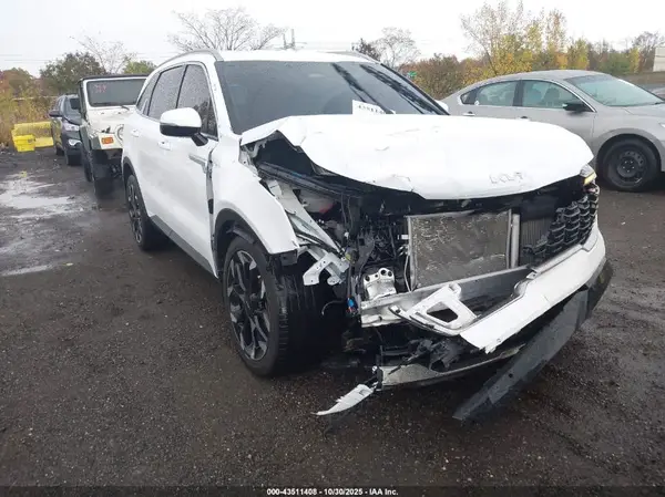 2024 KIA SORENTO auction photo 6