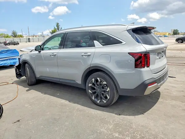 5XYRH4JF2SG397864 2025 KIA SORENTO - Image 2