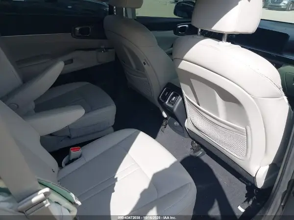 5XYRH4JF3RG259325 2024 KIA SORENTO - Image 8