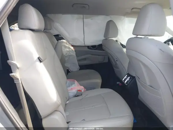 5XYRH4JF3SG324230 2025 KIA SORENTO - Image 8