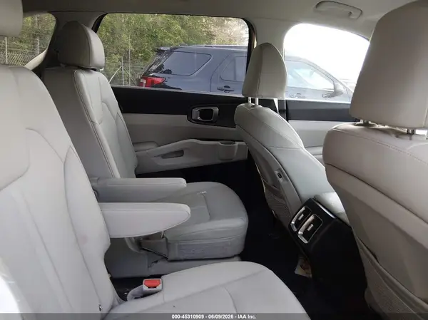 5XYRH4JF4SG377888 2025 KIA SORENTO - Image 8