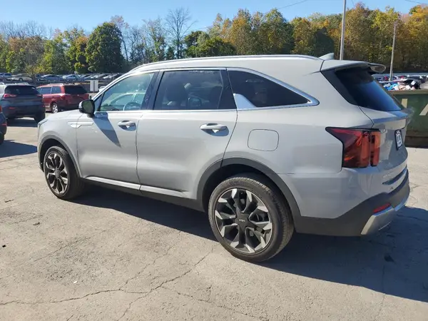5XYRH4JF4SG402949 2025 KIA SORENTO - Image 2