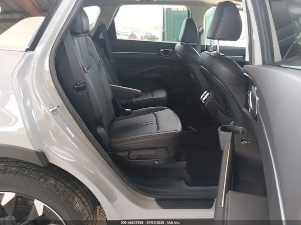 5XYRH4JF5SG395865 2025 KIA SORENTO - Image 8
