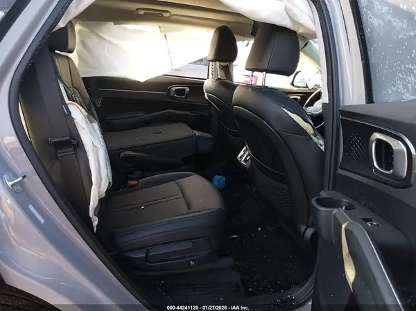 5XYRH4JF6SG392683 2025 KIA SORENTO - Image 8