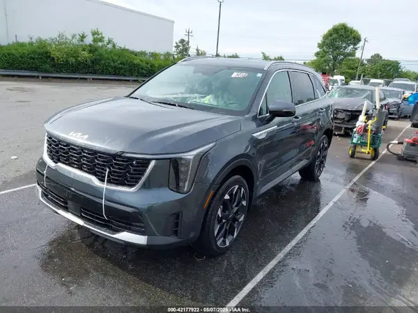 5XYRH4JF7RG298595 2024 KIA SORENTO - Image 2