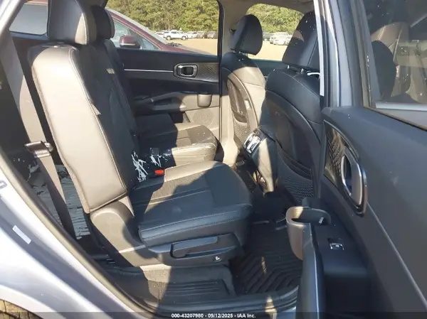 5XYRH4JF7SG375584 2025 KIA SORENTO - Image 8