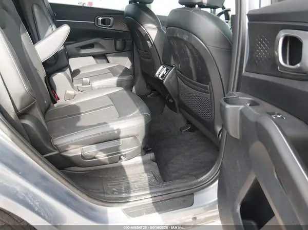5XYRH4JF8SG348524 2025 KIA SORENTO - Image 8