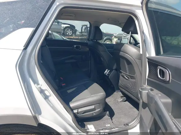5XYRH4JF8TG437270 2026 KIA SORENTO - Image 8