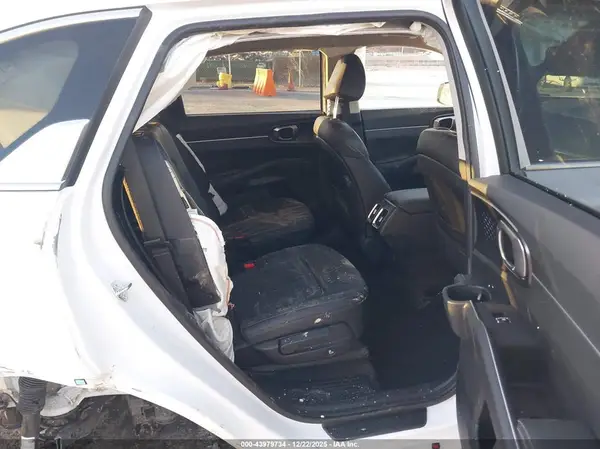 5XYRH4JF9SG379605 2025 KIA SORENTO - Image 8