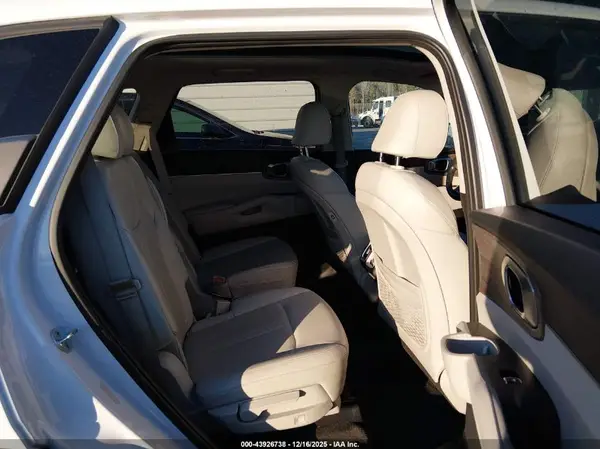 5XYRH4LF0NG121913 2022 KIA SORENTO - Image 8