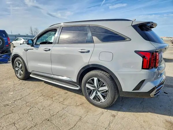 5XYRH4LF0NG160436 2022 KIA SORENTO - Image 2