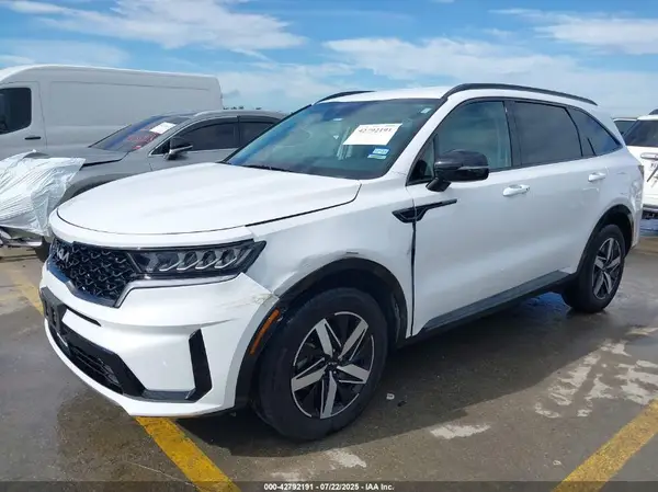 5XYRH4LF0PG176140 2023 KIA SORENTO - Image 2