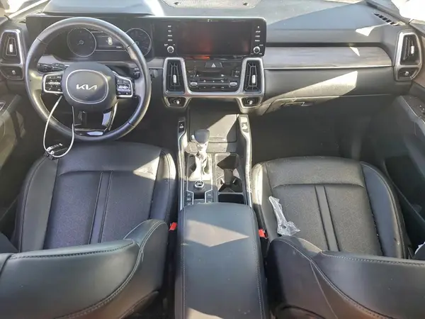 5XYRH4LF1NG092860 2022 KIA SORENTO - Image 8