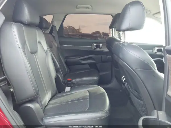5XYRH4LF2MG020726 2021 KIA SORENTO - Image 8
