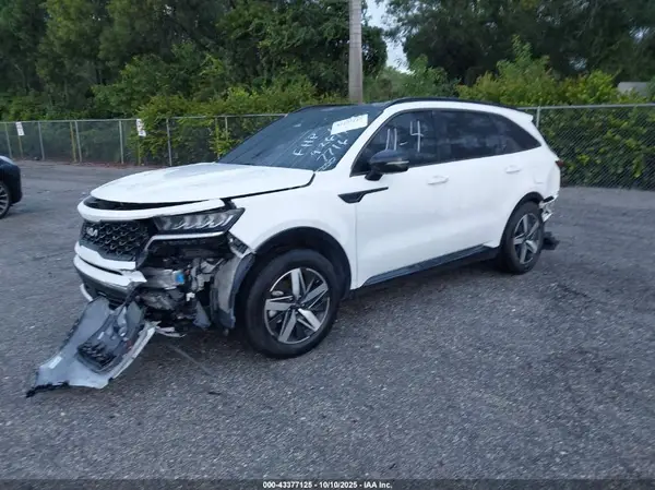 5XYRH4LF2NG157716 2022 KIA SORENTO - Image 2