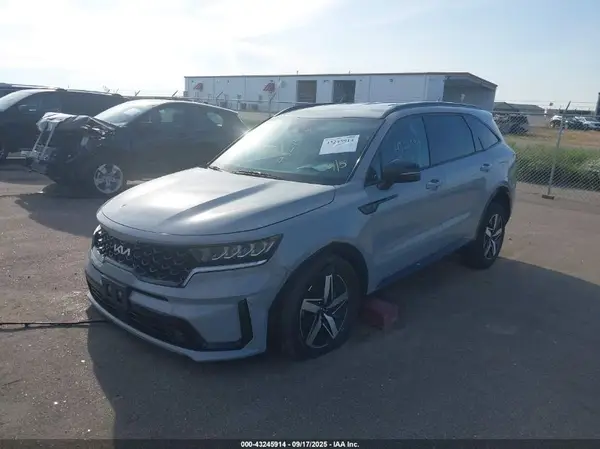 5XYRH4LF2NG157814 2022 KIA SORENTO - Image 2