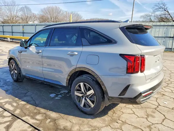 5XYRH4LF3NG112364 2022 KIA SORENTO - Image 2