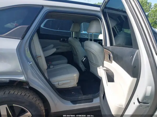 5XYRH4LF3NG159944 2022 KIA SORENTO - Image 8