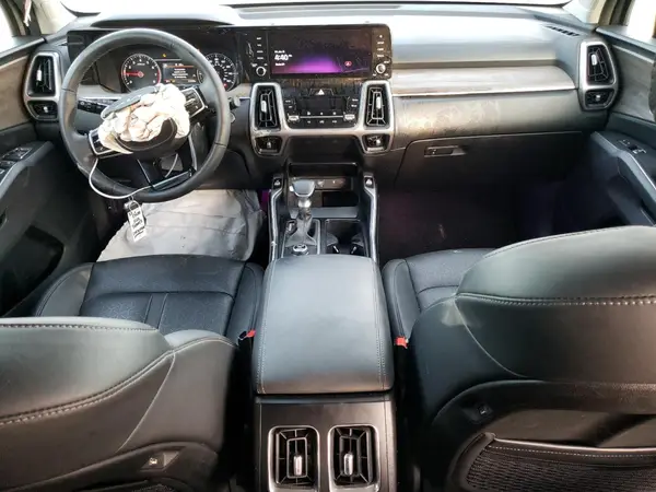 5XYRH4LF3PG177959 2023 KIA SORENTO - Image 8