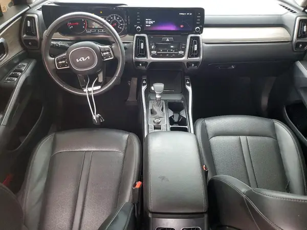 5XYRH4LF3PG220812 2023 KIA SORENTO - Image 8