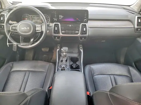 5XYRH4LF4PG163875 2023 KIA SORENTO - Image 8