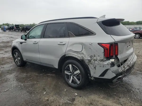 5XYRH4LF5NG140487 2022 KIA SORENTO - Image 2