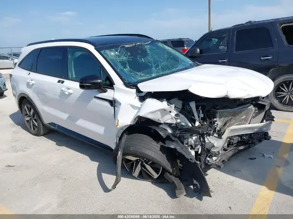 5XYRH4LF5PG187733 2023 KIA SORENTO - Image 1